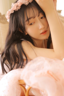 权志龙小松菜奈